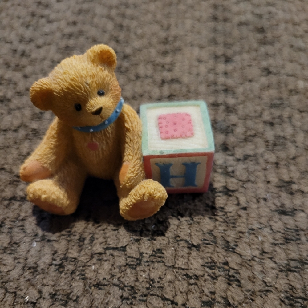 Letter "H" Cherished Teddies block